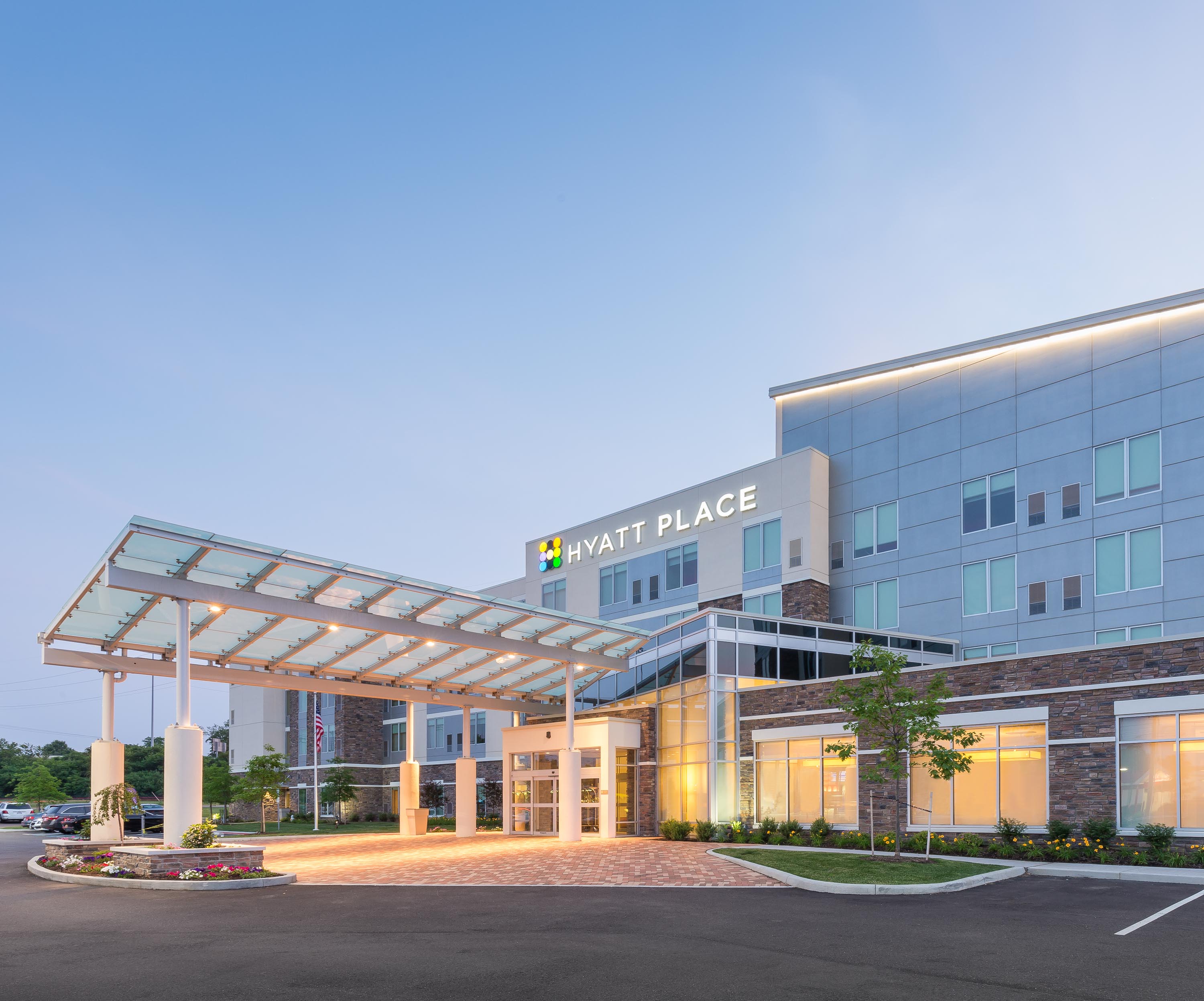 20150609_canton_hyatt_exterior_001